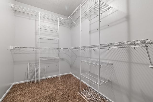 3607 SW 35th Street, Des Moines, IA 50321