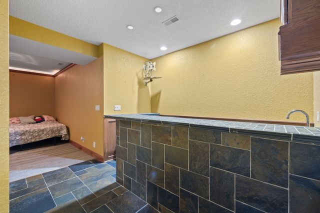 3607 SW 35th Street, Des Moines, IA 50321