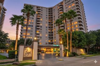 3525 Sage Road 1111, Houston, TX 77056