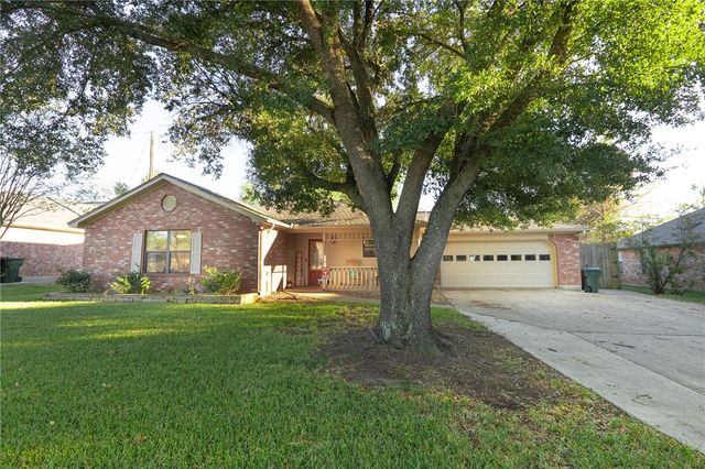 106 North Hills Circle, Franklin, TX 77856