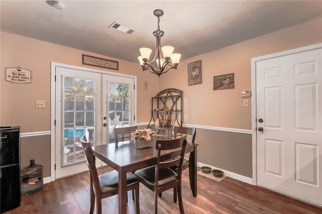 106 North Hills Circle, Franklin, TX 77856
