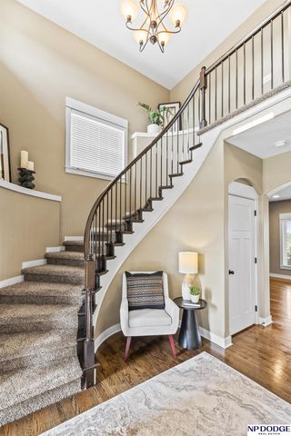 10122 S 124 Street, Papillion, NE 68046