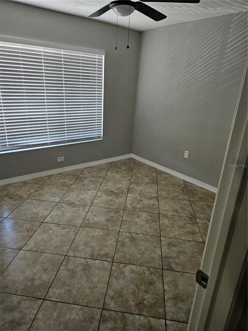 2744 HIDDEN LAKE BOULEVARD C, Sarasota, FL 34237