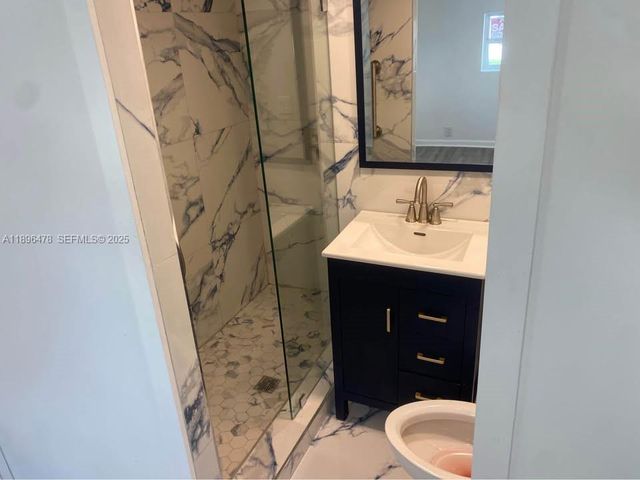 877 NE 63rd Street, Fort Lauderdale, FL 33334