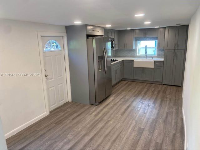 877 NE 63rd Street, Fort Lauderdale, FL 33334