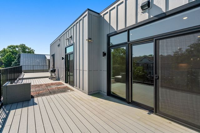 29 Woodbine Street 302, Somerville, MA 02143