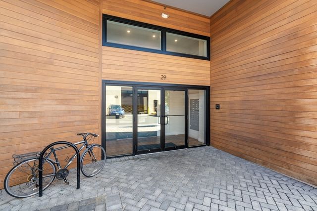 29 Woodbine Street 302, Somerville, MA 02143