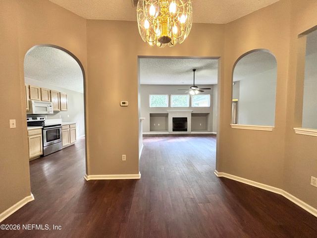 8095 TESSA Terrace E, Jacksonville, FL 32244
