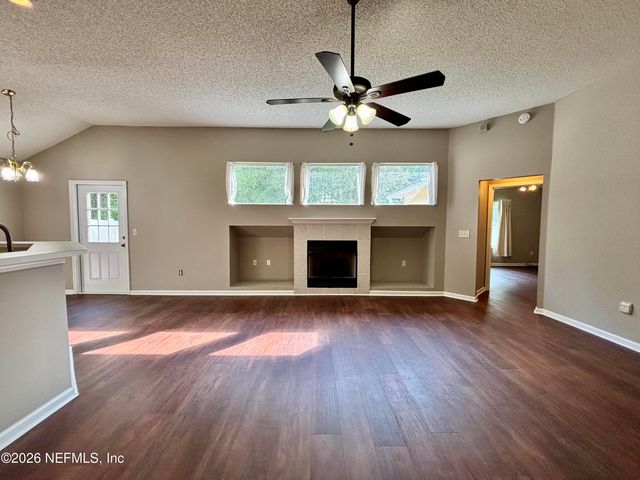 8095 TESSA Terrace E, Jacksonville, FL 32244