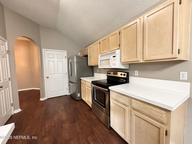 8095 TESSA Terrace E, Jacksonville, FL 32244
