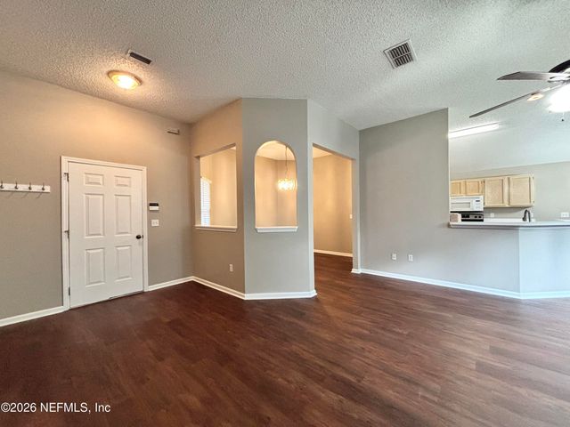 8095 TESSA Terrace E, Jacksonville, FL 32244