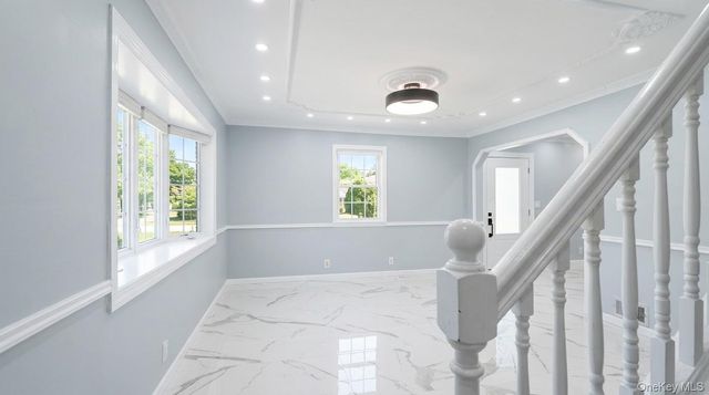 21 Linden Boulevard, Hicksville, NY 11801