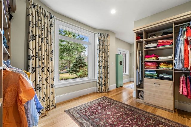 48 Candlewood Dr, Topsfield, MA 01983