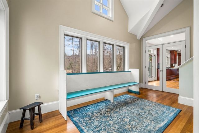 48 Candlewood Dr, Topsfield, MA 01983
