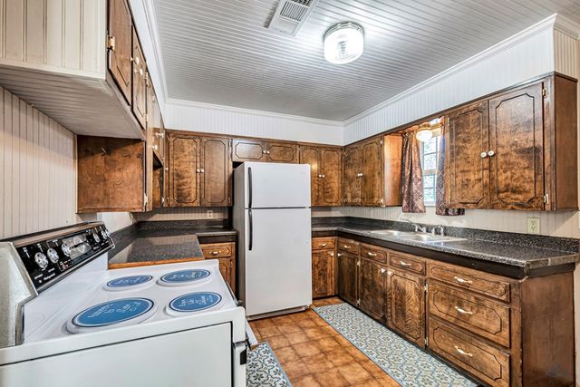 1403 Austin, Big Spring, TX 79720