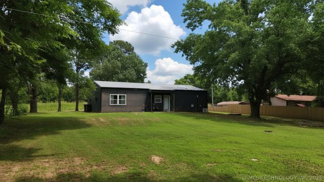 120880 S 4180 Road, Eufaula, OK 74432