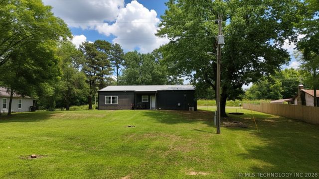 120880 S 4180 Road, Eufaula, OK 74432