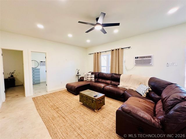 120880 S 4180 Road, Eufaula, OK 74432