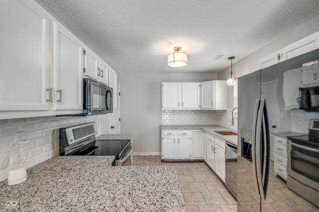 1855 Windy Hill Lane, Indianapolis, IN 46239