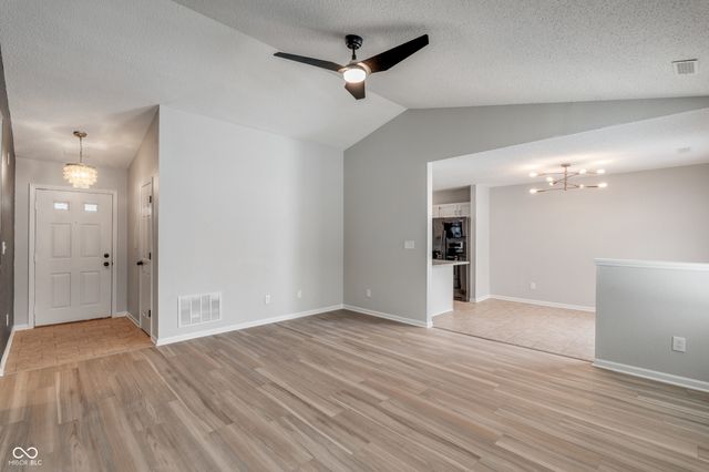 1855 Windy Hill Lane, Indianapolis, IN 46239