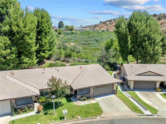 26574 Cardwick Court, Newhall, CA 91321