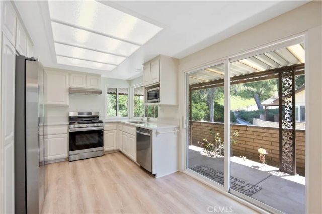 26574 Cardwick Court, Newhall, CA 91321
