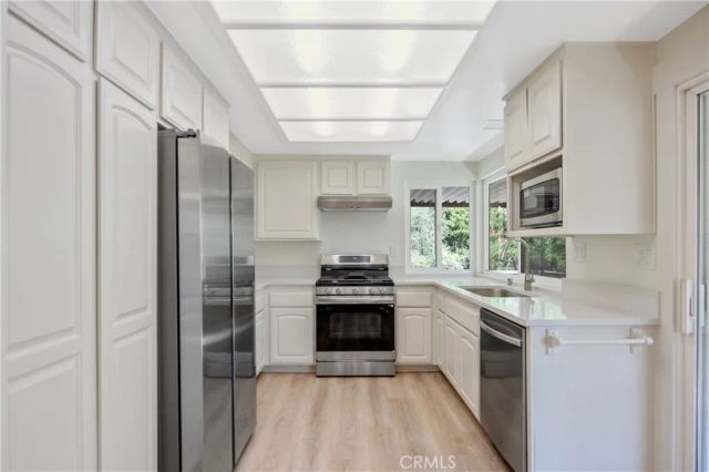 26574 Cardwick Court, Newhall, CA 91321