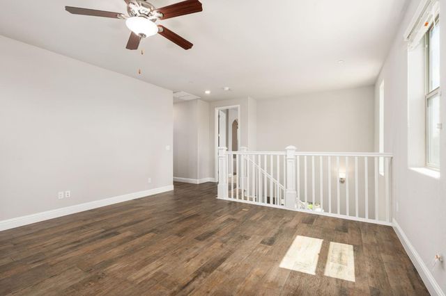 1396 E Via Prato Drive, Fresno, CA 93730