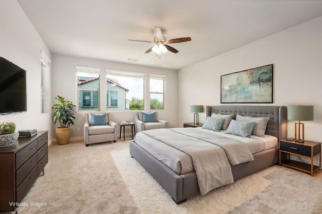 1396 E Via Prato Drive, Fresno, CA 93730