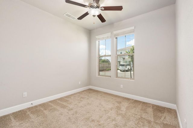 1396 E Via Prato Drive, Fresno, CA 93730