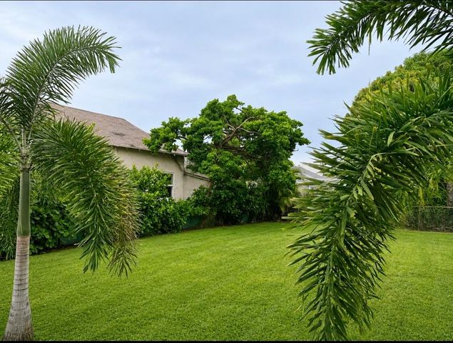 3615 MORTON Avenue, West Palm Beach, FL 33405