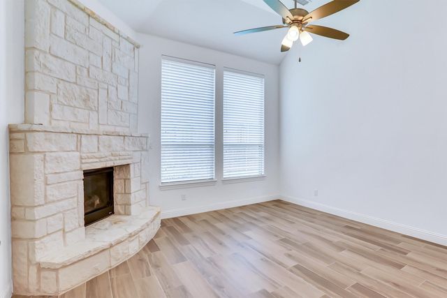 6108 Strada Cove, Fort Worth, TX 76123