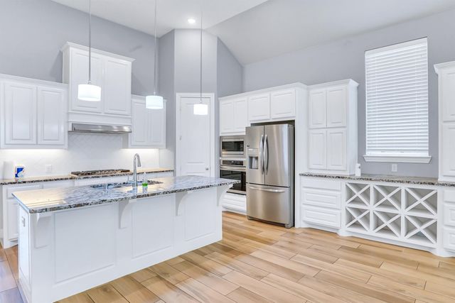 6108 Strada Cove, Fort Worth, TX 76123
