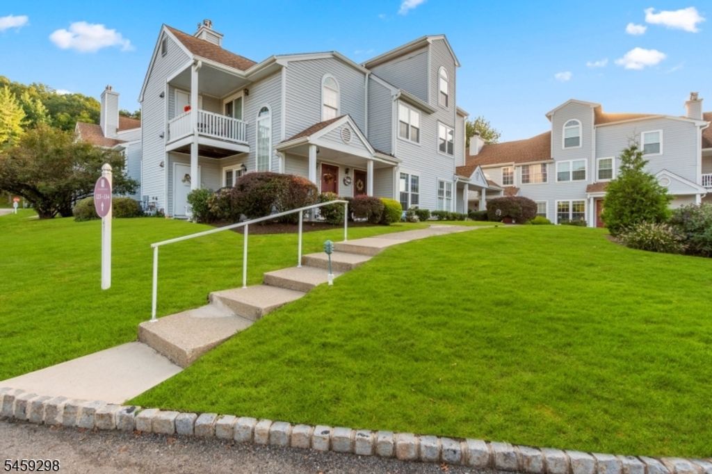 125 Harvest Ln, Lincoln Park Boro, NJ 07035 — exterior