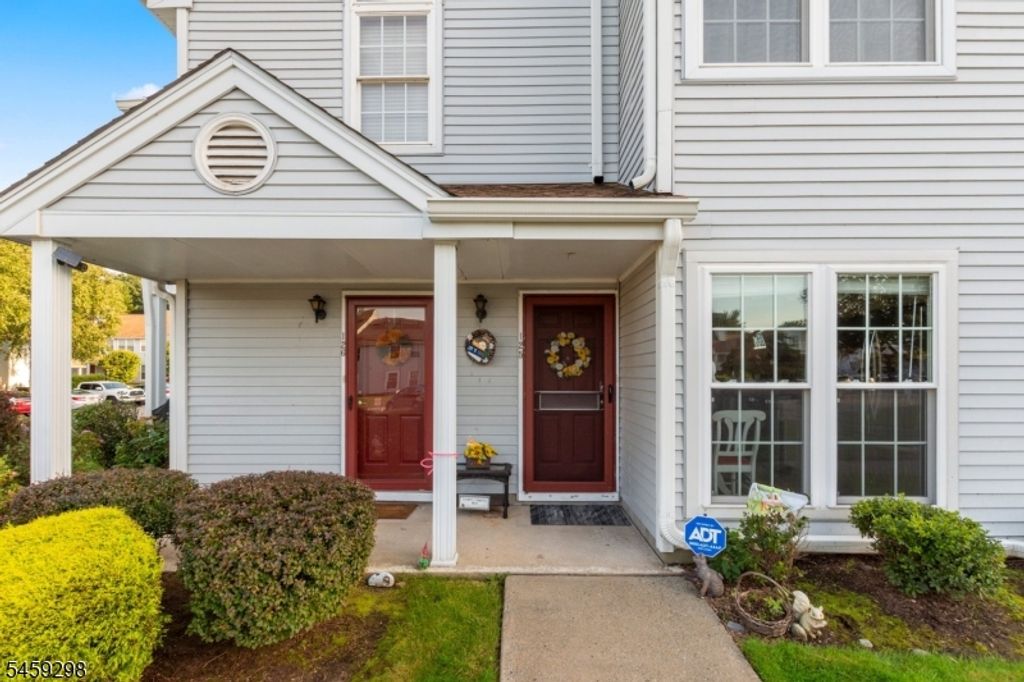 125 Harvest Ln, Lincoln Park Boro, NJ 07035 — photo 2