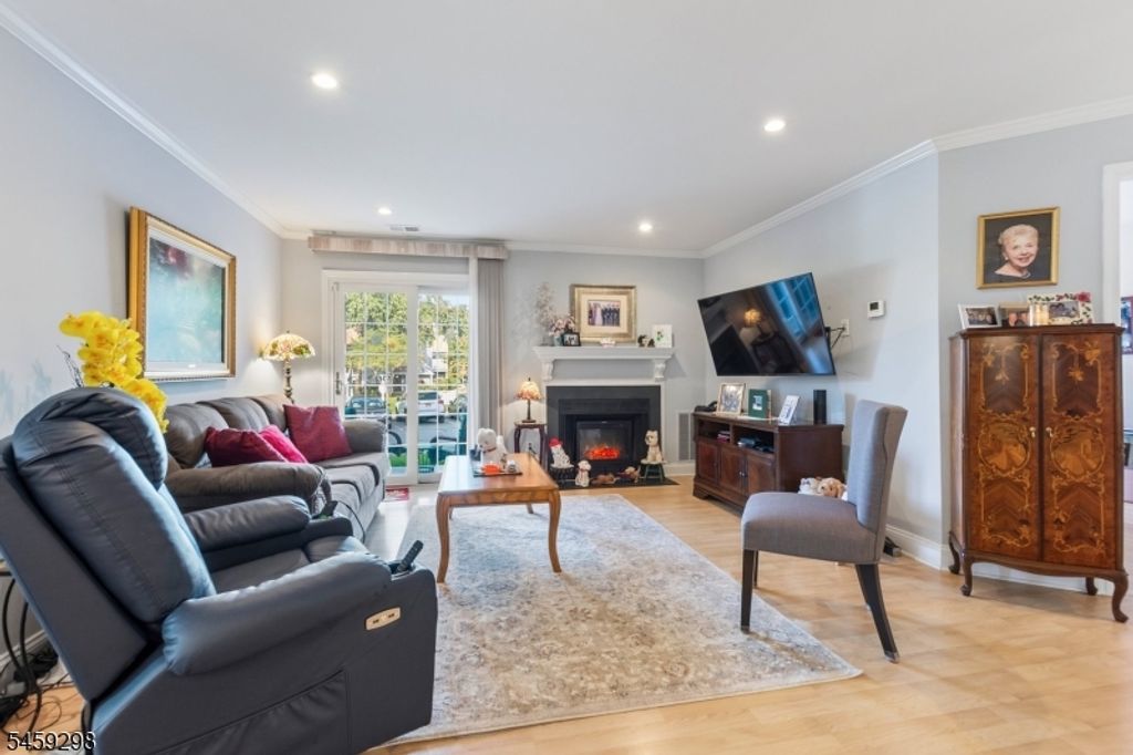 125 Harvest Ln, Lincoln Park Boro, NJ 07035 — photo 4