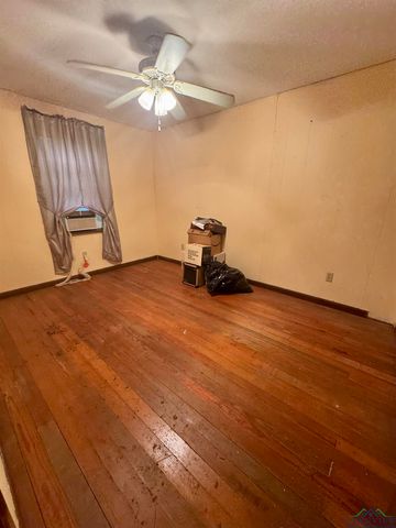371 CUMBERLAND RD, Jefferson, TX 75657