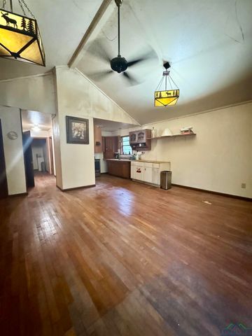 371 CUMBERLAND RD, Jefferson, TX 75657