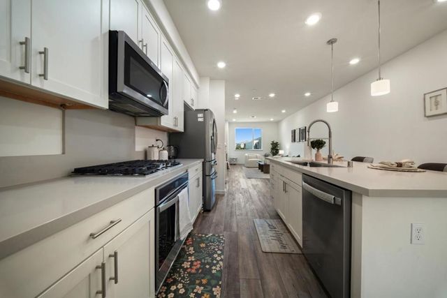 493 Snap Dragon Street, Milpitas, CA 95035