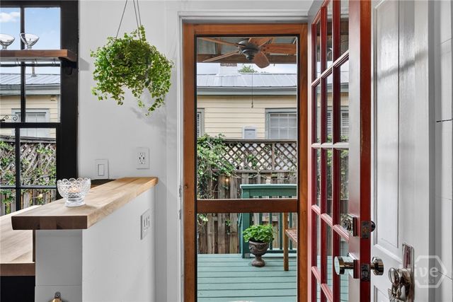 532 E Charlton Street, Savannah, GA 31401