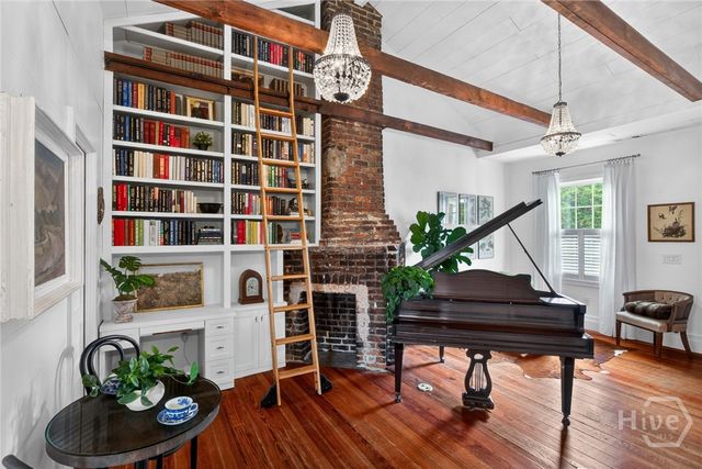 532 E Charlton Street, Savannah, GA 31401