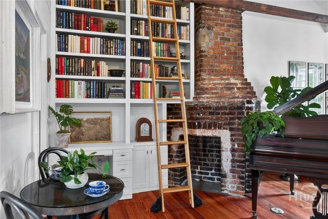 532 E Charlton Street, Savannah, GA 31401