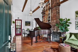 532 E Charlton Street, Savannah, GA 31401