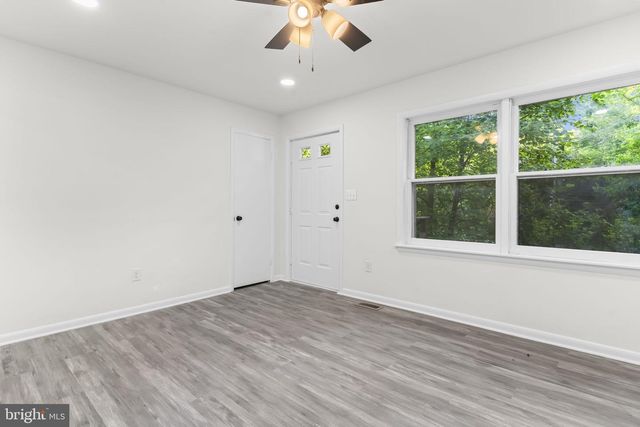 26079 S SANDGATES RD, Mechanicsville, MD 20659