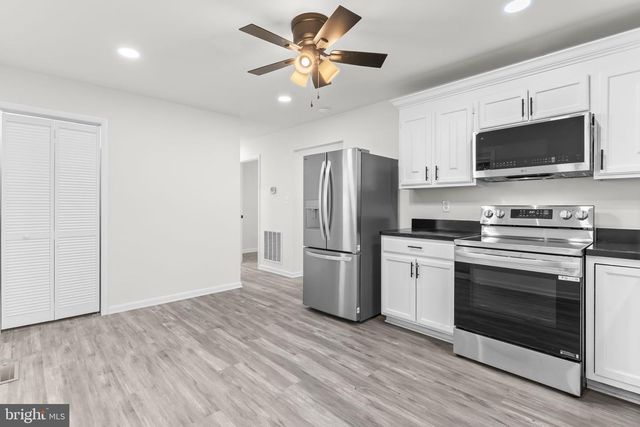 26079 S SANDGATES RD, Mechanicsville, MD 20659