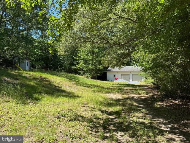 26079 S SANDGATES RD, Mechanicsville, MD 20659