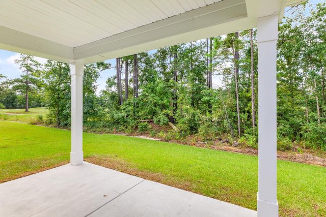 317 Marauder Dr., Longs, SC 29568