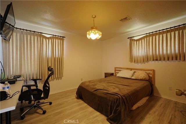 7540 W Avenue A, Lancaster, CA 93536
