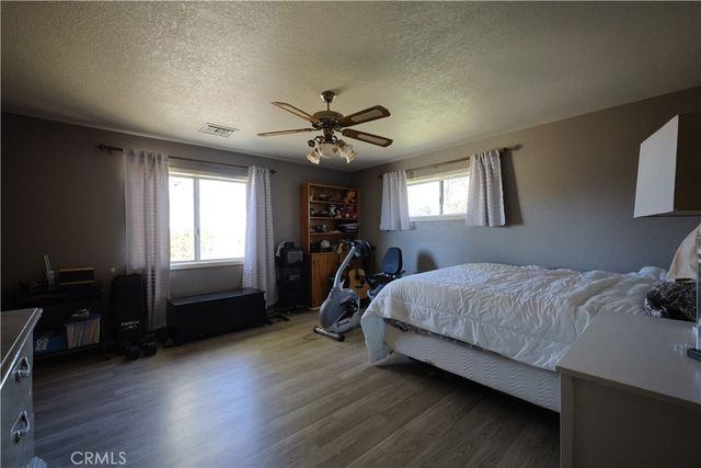 7540 W Avenue A, Lancaster, CA 93536