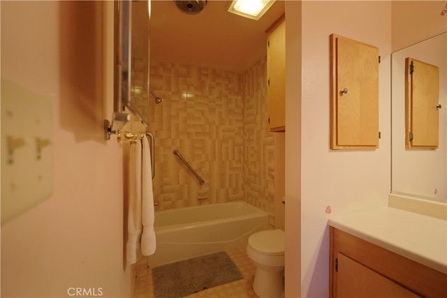 7540 W Avenue A, Lancaster, CA 93536